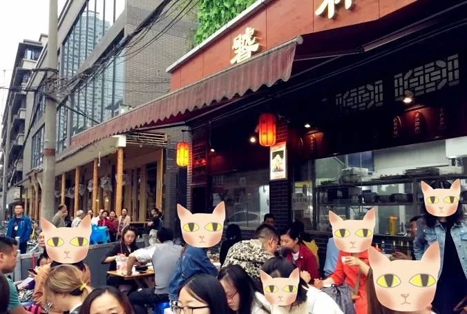 原来好多热门苍蝇馆子的干货，都能够抽真空、当特产带走！