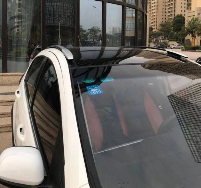 毕业两年买二手车还是新车,毕业两年内买车合适吗