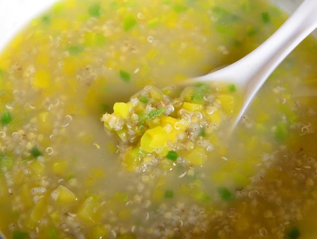 每天早上喝一碗小米粥有什么用,早晨常喝小米粥对身体有什么好处