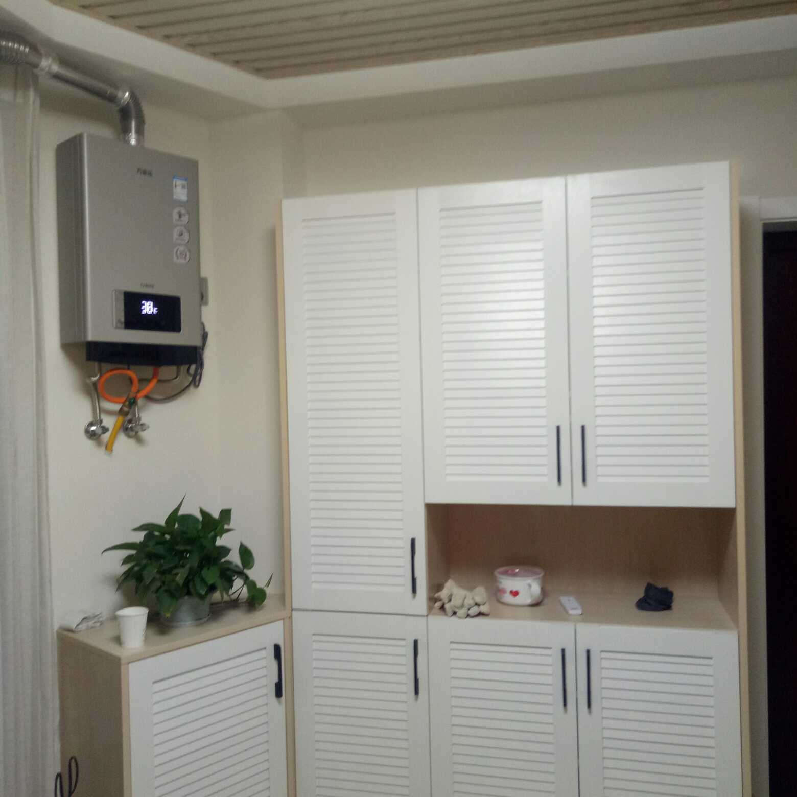 合适年轻人的背景墙设计图,简单大气年轻人背景墙效果图