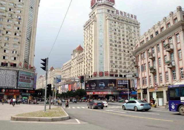 利嘉集团福州开发,福州利嘉中亭街商业管理有限公司