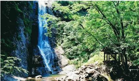 安徽宏村旅游景点攻略,安徽的名胜古迹和旅游景点有哪些