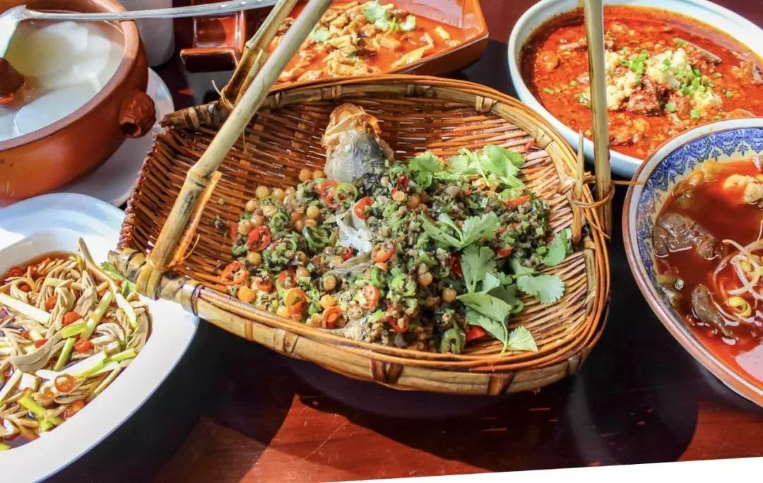 福州吃喝玩乐一整天不知道去哪里,福州春节要准备什么菜