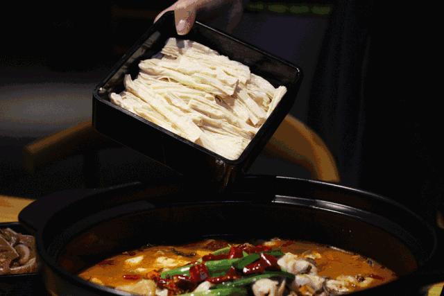 福州吃喝玩乐一整天不知道去哪里,福州春节要准备什么菜