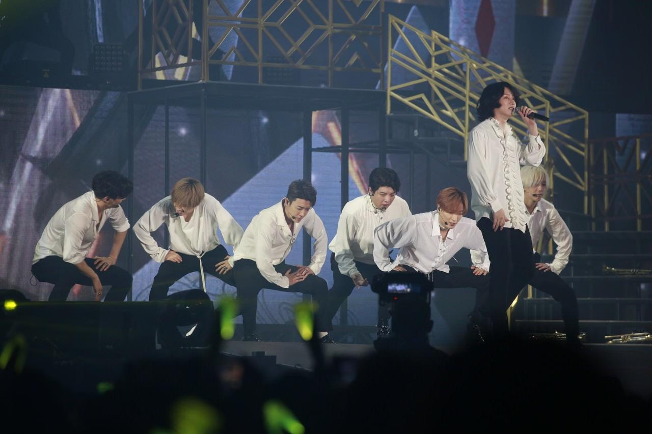 SuperJunior香港演唱会，东海用粤语向歌迷撒娇