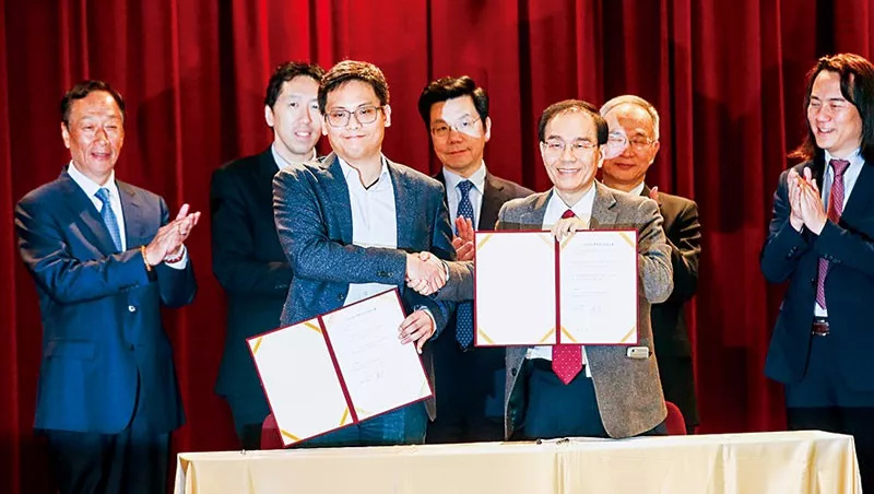 郭台铭战略入股紫光,富士康鸿海最新消息