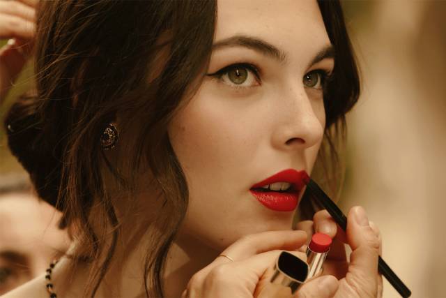 cpb口红311同款,口红界的爱马仕蝴蝶结