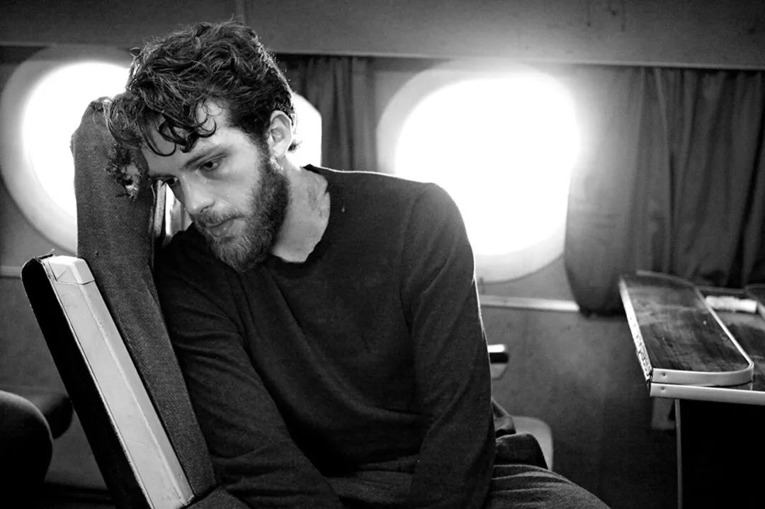 究竟谁是谁的人质！以自由的名义去杀人，这群富二代是否值得同情