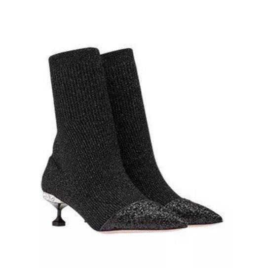 时尚“回春”袜子鞋！曾被嫌弃的TA竟然这么受大牌欣赏