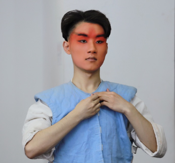 郭德纲被陶阳戏耍上一下,郭德纲让陶阳救场