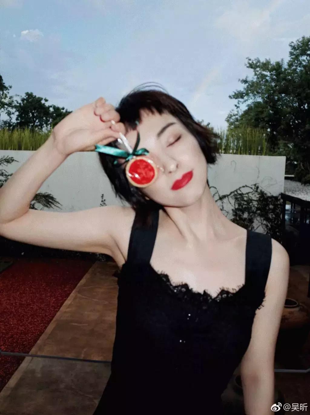 秋季流行发型五种很火的发型,兔年开年发型推荐