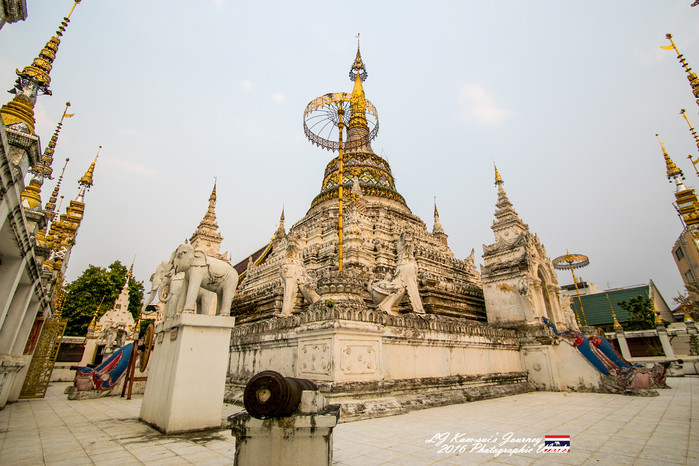 泰国清迈县旅行者,清迈佛寺之城等你采撷的泰北玫瑰