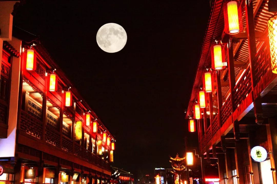 今宵·元宵｜玉壶光转，一夜鱼龙舞