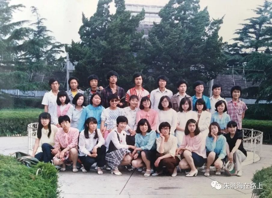 1988年毕业大学生,80年代时的大学毕业生工作