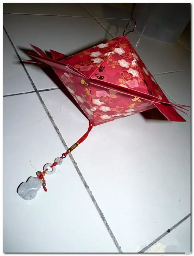 手工卡纸制作小灯笼元宵节,元宵节手工制作小灯笼简单又漂亮