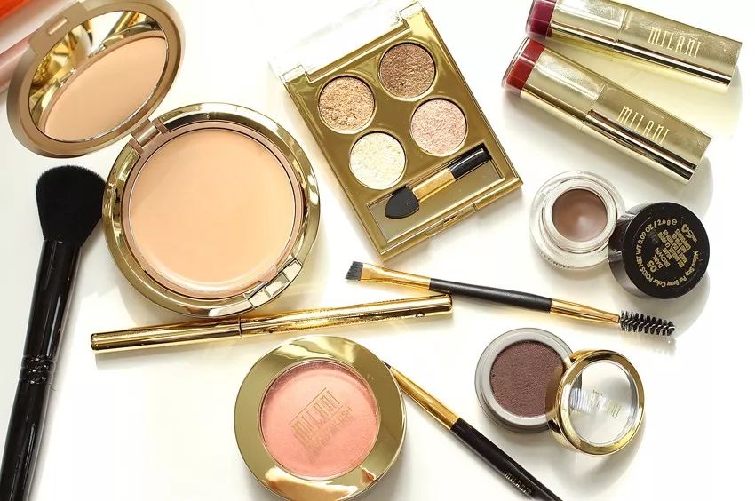 700元左右一支的口红,7块钱以内的口红