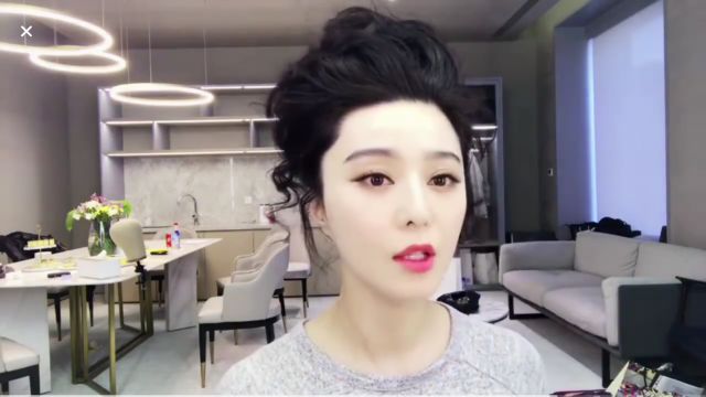 范冰冰在小红书晒面膜，遭到了代购们的集体*制抵**