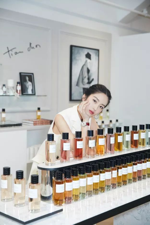 dior棣欐皼涓栧,杩ゥdior鐪熸垜棣欐皼