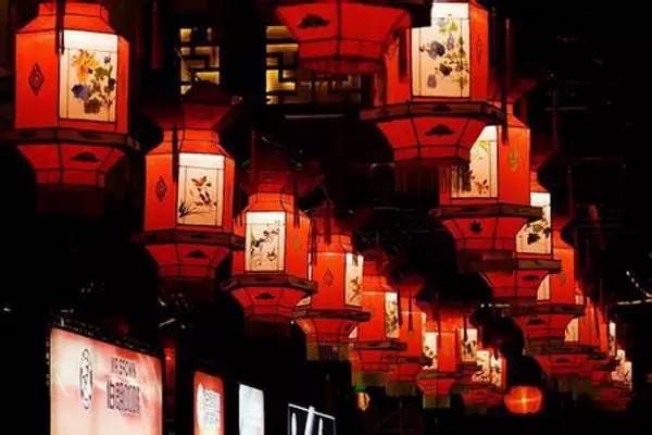 今宵·元宵｜玉壶光转，一夜鱼龙舞