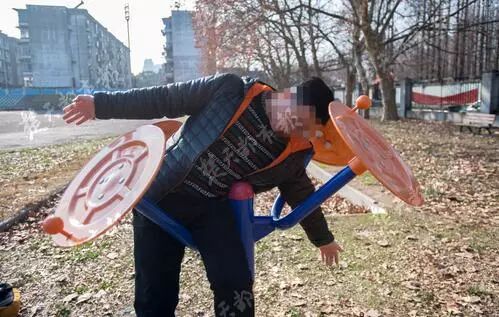 健身女孩猝死事件,17岁女大学生健身身亡