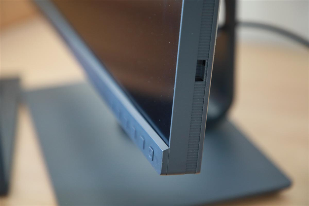 色彩修图显示器,摄影修图用什么显示器好一点