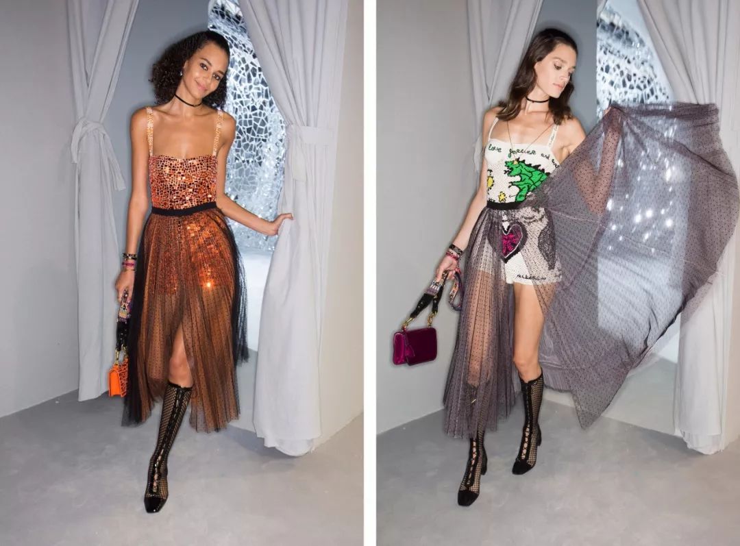 今年最流行的小方领,方领上衣高级感新款