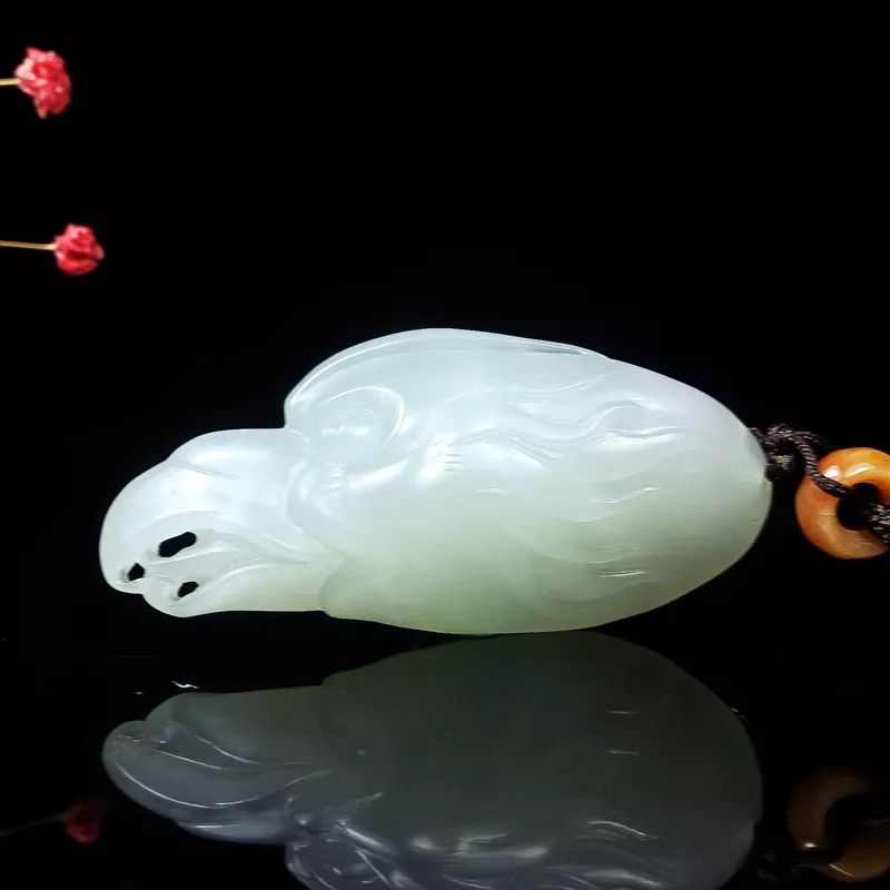 首饰你戴对了吗,玉石首饰搭配爱美的女士必备