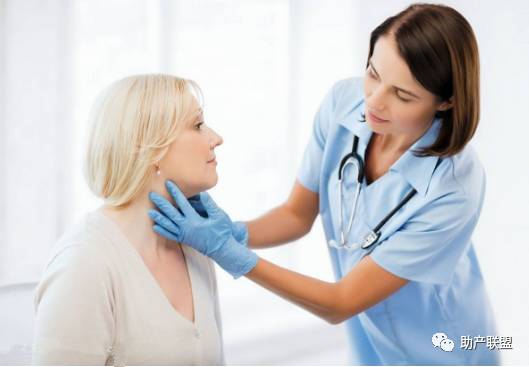 五种技巧让你轻松分娩,自然分娩接生技术