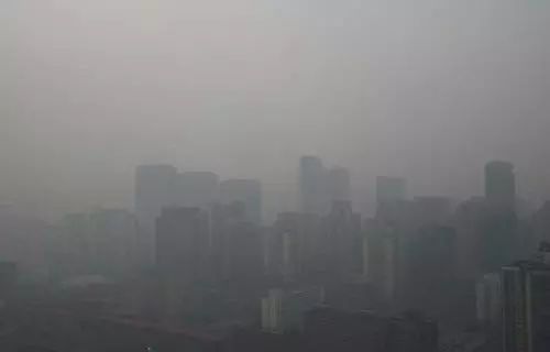 「新闻速读」针对大飞机C919国产化遭质疑，总设计师吴光辉回应称，C919自主产权不容置疑，整体核心技术由我们自己掌握