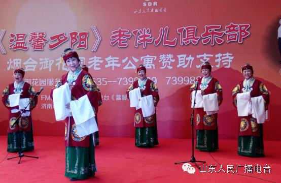 一箱从千里之外送来的油桃