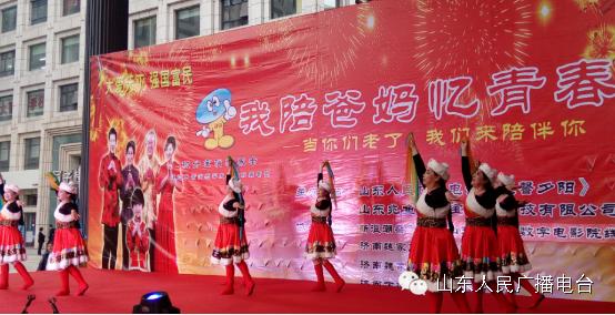 一箱从千里之外送来的油桃