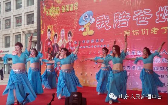 一箱从千里之外送来的油桃