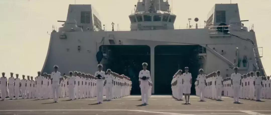 比战狼二还火真实大片,比吴京战狼2精彩的电影