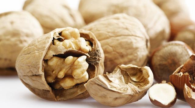 骨质疏松患者要常吃这些食物,治疗骨质疏松吃什么水果