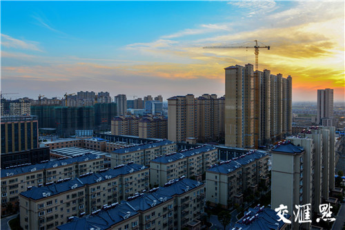 黄桥:“老区”变“新城”一把提琴演绎“国际范”