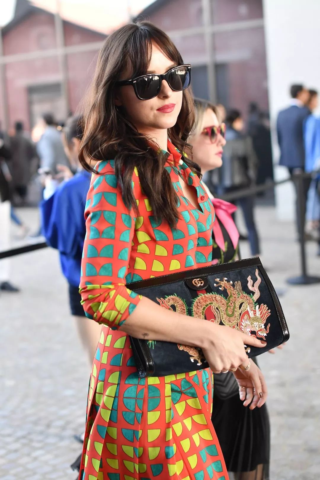 gucci是怎样成为全球最火品牌的,gucci设计look