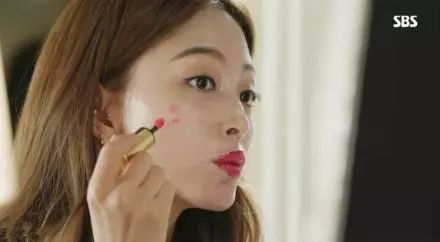 唇颊两用美妆太合适懒人了！买了绝对不浪费