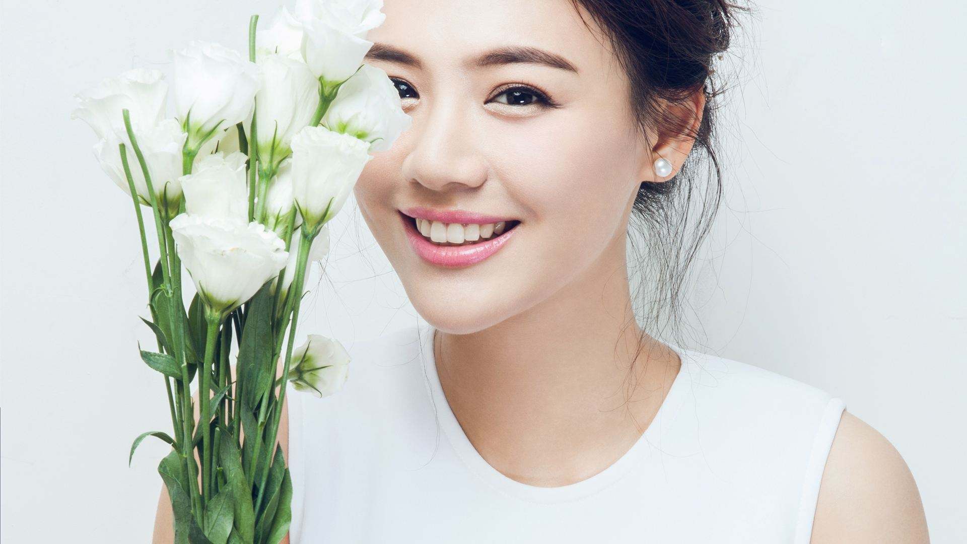 马思纯时装周,马思纯西装背头出席巴黎时装周