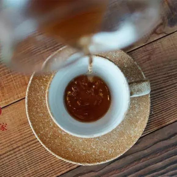 王俊凯的乳味饮品,王俊凯同款红茶加纯牛奶