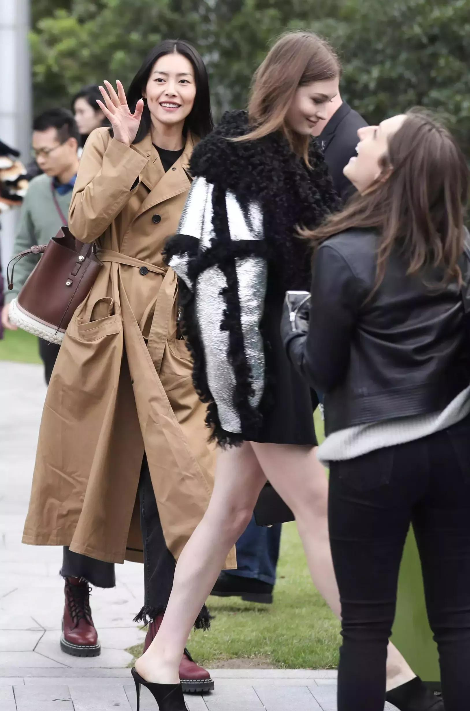 刘雯的高级穿搭一般人也能够拥有,刘雯最新日常穿搭图片