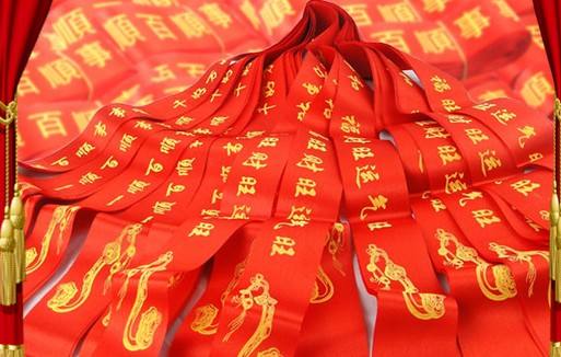 本命年女童是外穿红还是内穿红,本命年不合适穿红色的属相