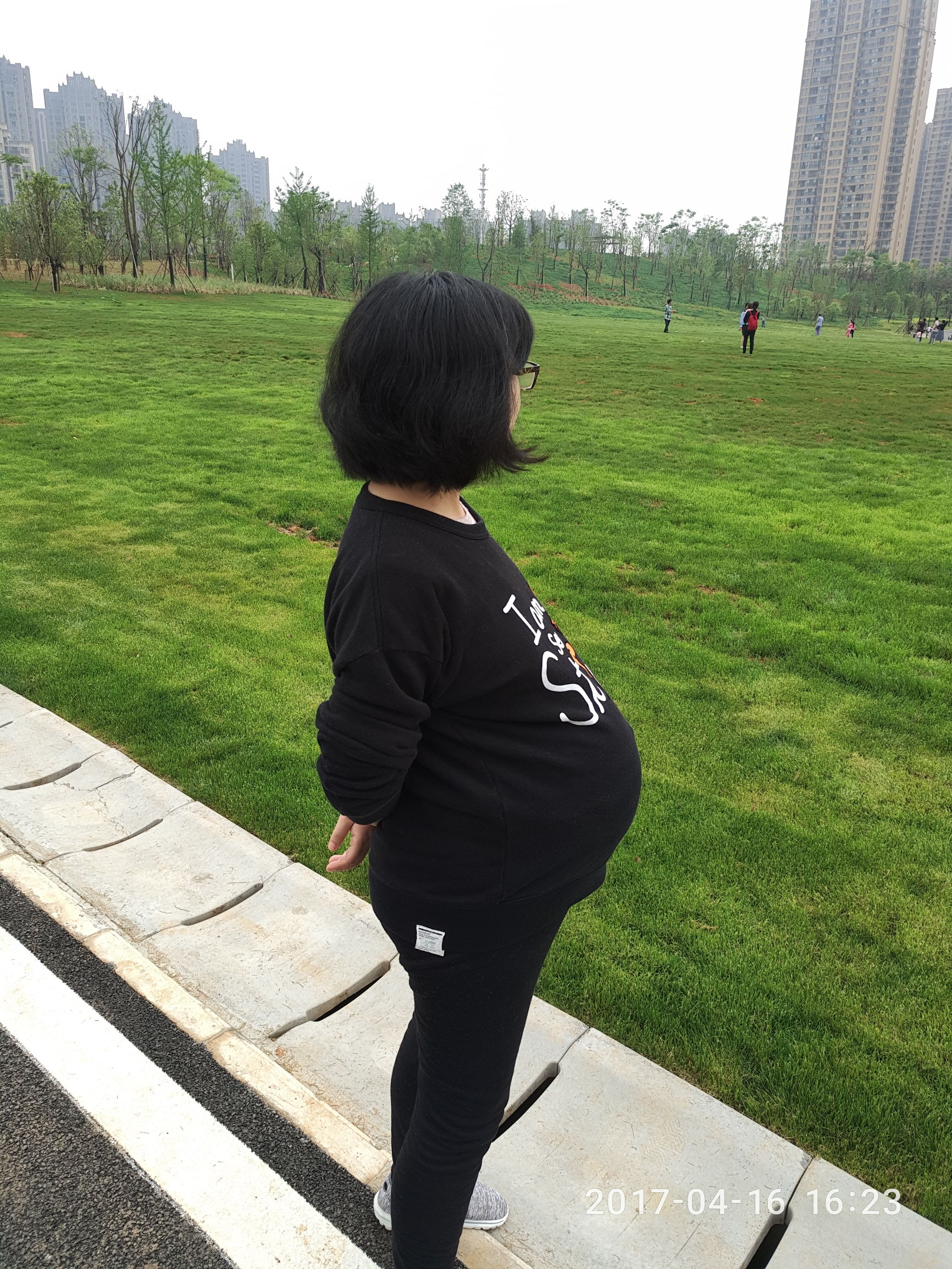 闵行区妇幼保健院生孩子费用,上海长宁妇幼保健院生孩子费用