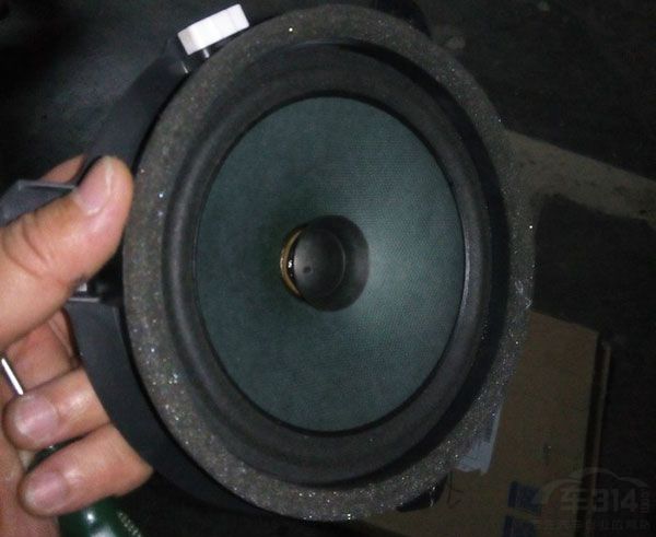 丰田雷凌音响改装怎么布线,雷凌音响改装最佳方案