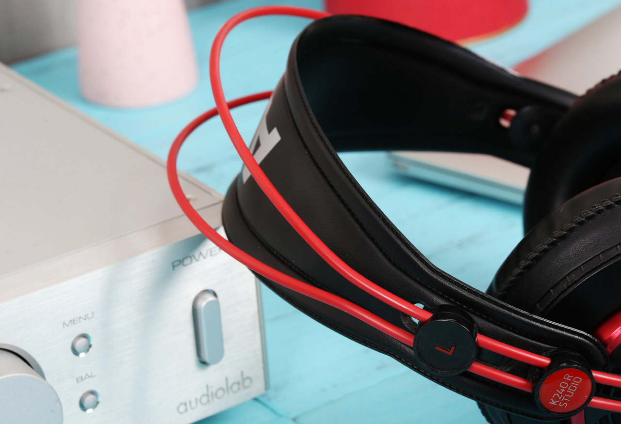 全面进化的音质表现AKGK240RStudio监听耳机简评