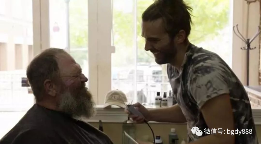 我一个直男居然被五个Gay感动得稀里哗啦，改变人生越来这么简单