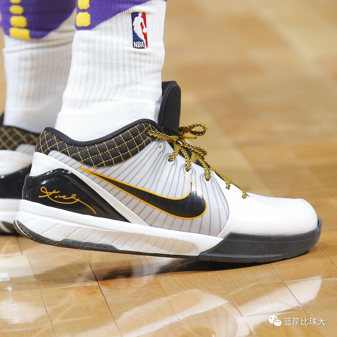 库里中国赛2017深圳出场仪式,2020库里nba入场秀