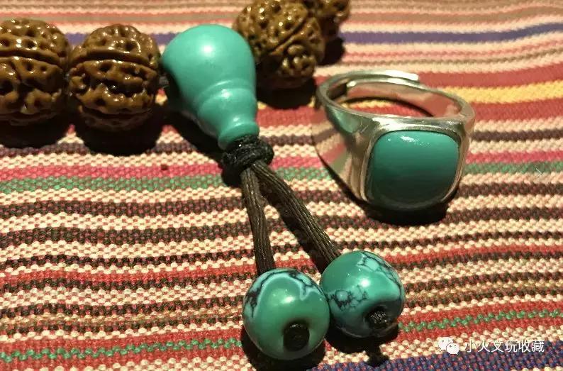 绿松石戒面磨出白点怎么回事,小火说