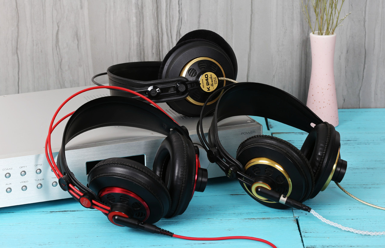 全面进化的音质表现AKGK240RStudio监听耳机简评