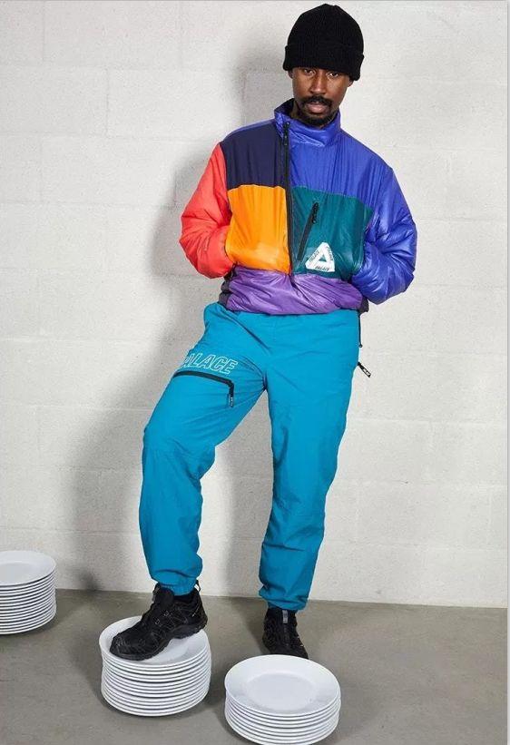 想骚还能买得起，开学这么穿让你告捷撩到学妹哦