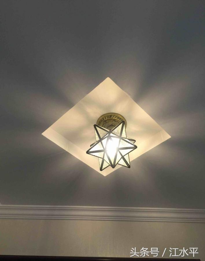 大白墙简单装修风格效果图120平,140平4居新中式装修效果图